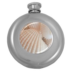 Sunny White Seashells Hip Flask (round)