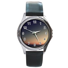 Unt5 Round Leather Watch (silver Rim)