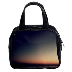 Unt5 Classic Handbag (two Sides)