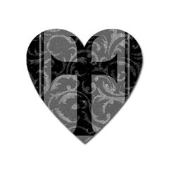 Goth Brocade Cross Magnet (heart)