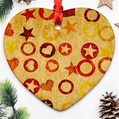 Shapes On Vintage Paper Ornament (heart)