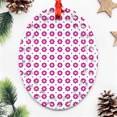 Cute Pretty Elegant Pattern Oval Filigree Ornament (2-side) 