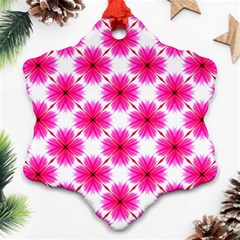 Cute Pretty Elegant Pattern Ornament (snowflake) 