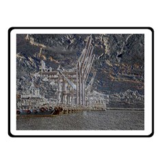 Industry V Double Sided Fleece Blanket (small) 