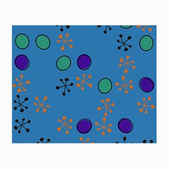 Circles And Snowflakes Small Glasses Cloth