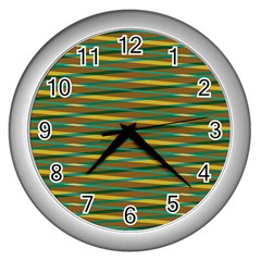 Diagonal Stripes Pattern Wall Clock (silver)