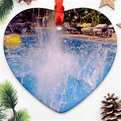 Splash 3 Ornament (heart) 