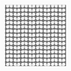 Gray And White Leaf Pattern Medium Glasses Cloth