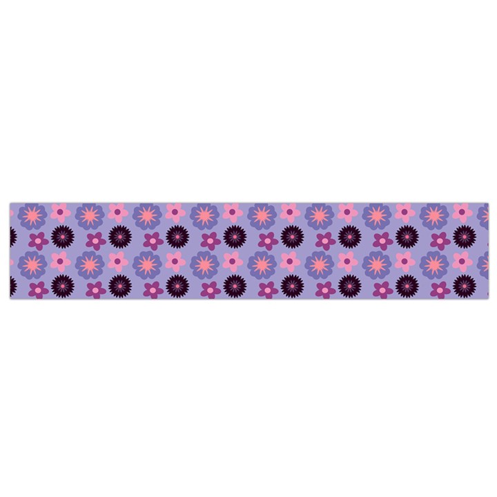 Cute Floral Pattern Flano Scarf (Small) 