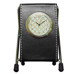 Cute Seamless Tile Pattern Gifts Pen Holder Desk Clocks