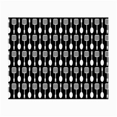 Black And White Spatula Spoon Pattern Small Glasses Cloth