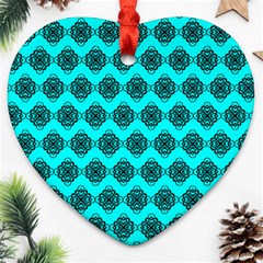 Abstract Knot Geometric Tile Pattern Heart Ornament (2 Sides)