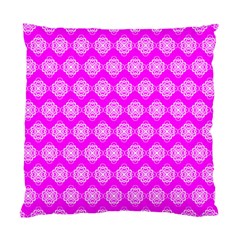 Abstract Knot Geometric Tile Pattern Standard Cushion Case (one Side) 