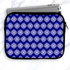 Abstract Knot Geometric Tile Pattern Apple Ipad 2/3/4 Zipper Cases by GardenOfOphir