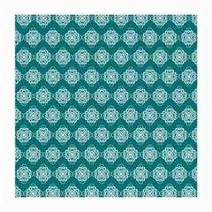 Abstract Knot Geometric Tile Pattern Medium Glasses Cloth by GardenOfOphir