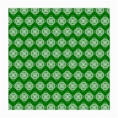 Abstract Knot Geometric Tile Pattern Medium Glasses Cloth (2-side) by GardenOfOphir