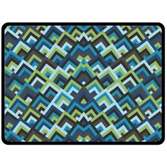 Trendy Chic Modern Chevron Pattern Fleece Blanket (Large) 