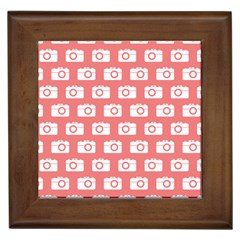 Modern Chic Vector Camera Illustration Pattern Framed Tiles