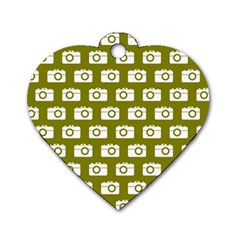 Modern Chic Vector Camera Illustration Pattern Dog Tag Heart (one Side) by GardenOfOphir