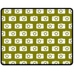 Modern Chic Vector Camera Illustration Pattern Fleece Blanket (medium)  by GardenOfOphir