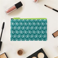 Gerbera Daisy Vector Tile Pattern Cosmetic Bag (xs) by GardenOfOphir