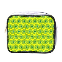 Gerbera Daisy Vector Tile Pattern Mini Toiletries Bags by GardenOfOphir