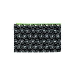 Black And White Gerbera Daisy Vector Tile Pattern Cosmetic Bag (xs) by GardenOfOphir