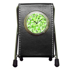 Heart 2014 0909 Pen Holder Desk Clocks by JAMFoto