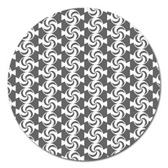 Candy Illustration Pattern Magnet 5  (round) by GardenOfOphir