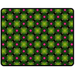 Cute Pattern Gifts Fleece Blanket (medium) 