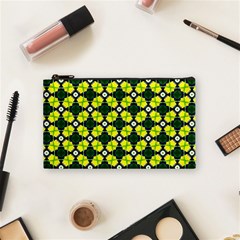 Cute Pattern Gifts Cosmetic Bag (small) 