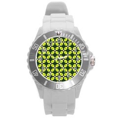 Cute Pattern Gifts Round Plastic Sport Watch (l)