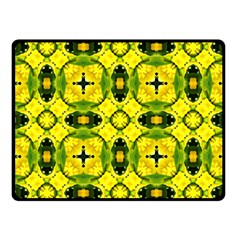 Cute Pattern Gifts Fleece Blanket (small)