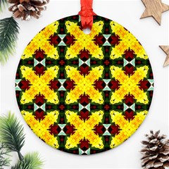 Cute Pattern Gifts Round Ornament (two Sides) 