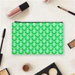 Awesome Retro Pattern Green Cosmetic Bag (Medium)  Front