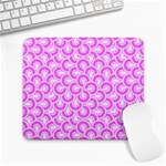 Retro Mirror Pattern Pink Large Mousepads Front