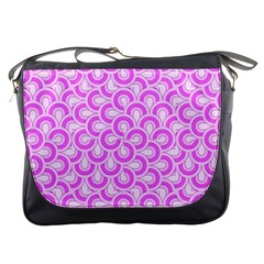 Retro Mirror Pattern Pink Messenger Bags