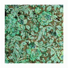 Beautiful Floral Pattern In Green Medium Glasses Cloth