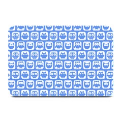 Blue And White Owl Pattern Plate Mats by GardenOfOphir