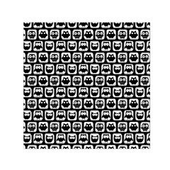 Black And White Owl Pattern Small Satin Scarf (square) 