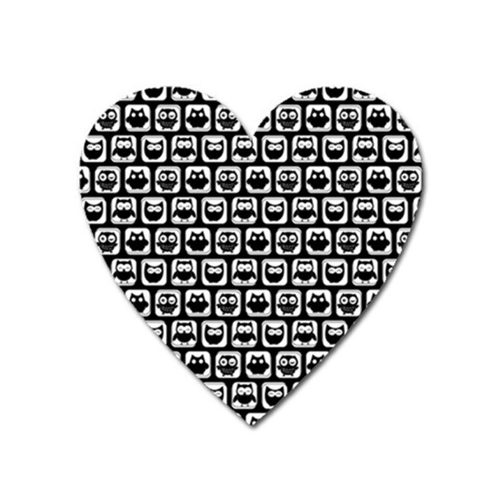 Black And White Owl Pattern Heart Magnet