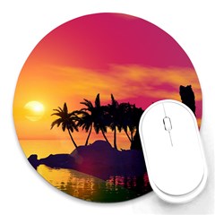 Wonderful Sunset Over The Island Round Mousepads