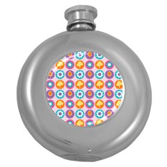 Chic Floral Pattern Round Hip Flask (5 Oz) by GardenOfOphir