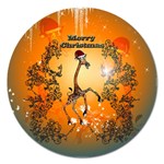 Funny, Cute Christmas Giraffe Magnet 5  (Round)