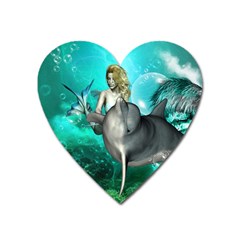 Beautiful Mermaid With  Dolphin With Bubbles And Water Splash Heart Magnet