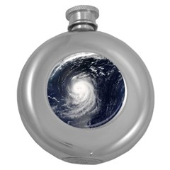 Hurricane Irene Round Hip Flask (5 Oz)