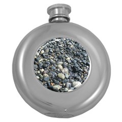 Pebbles Round Hip Flask (5 Oz) by trendistuff