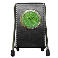 Green Leaf Drops Pen Holder Desk Clocks