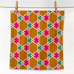 Connected shapes pattern			Face Towel Front