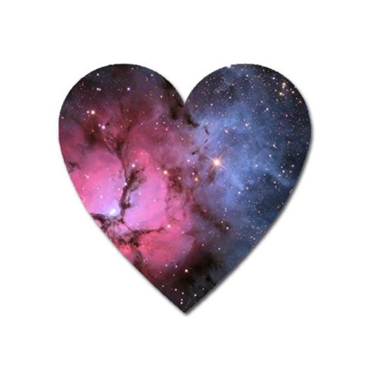 TRIFID NEBULA Heart Magnet